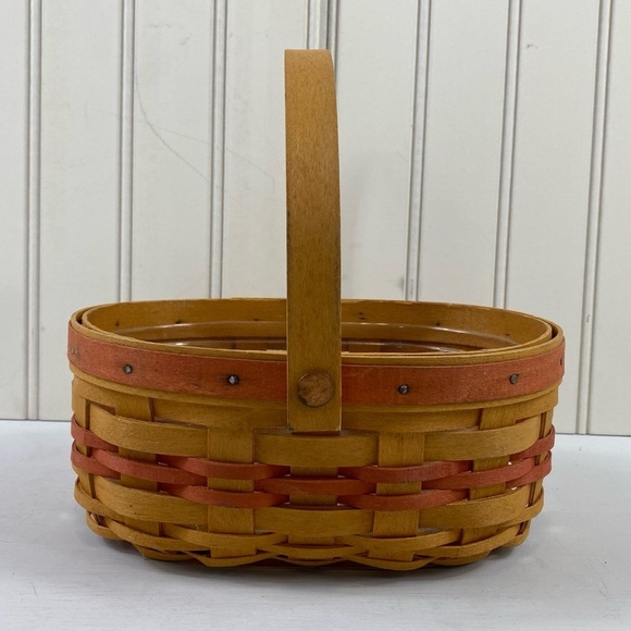 Longaberger Mothers Day ‘99 Tea For Two 7.5" Swinging Handle & Protector Basket - Picture 2 of 14